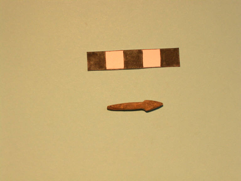 punta di freccia, tipo E (Pape) - cultura di Polada/palafitticolo-terramaricola (Bronzo antico II-medio I)