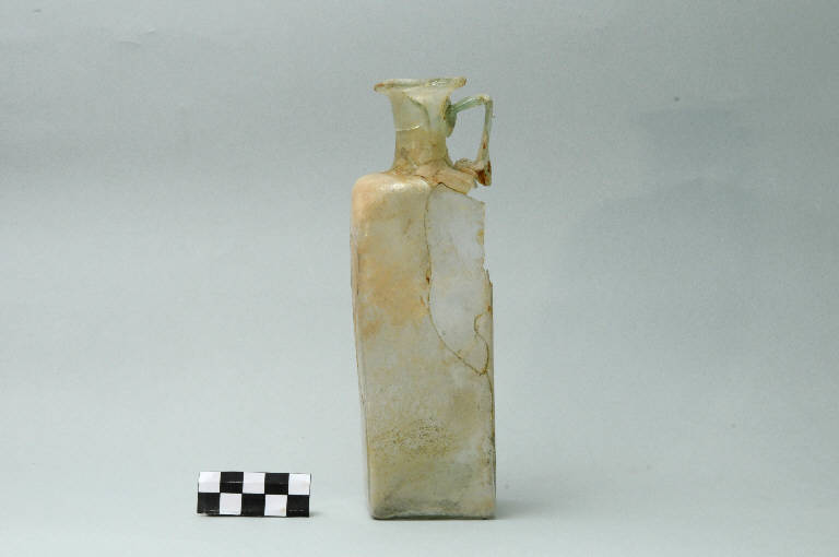 bottiglia/forma parzialmente ricostruibile, Isings 50b - periodo romano (seconda metà secc. I/II d.C.)