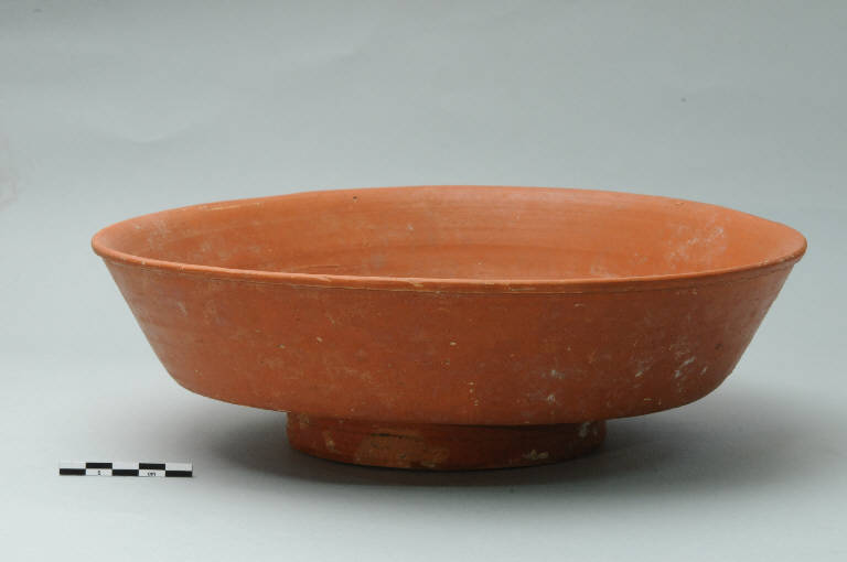 piatto, Dragendorff 31 - periodo romano (seconda metà sec. I d.C.)