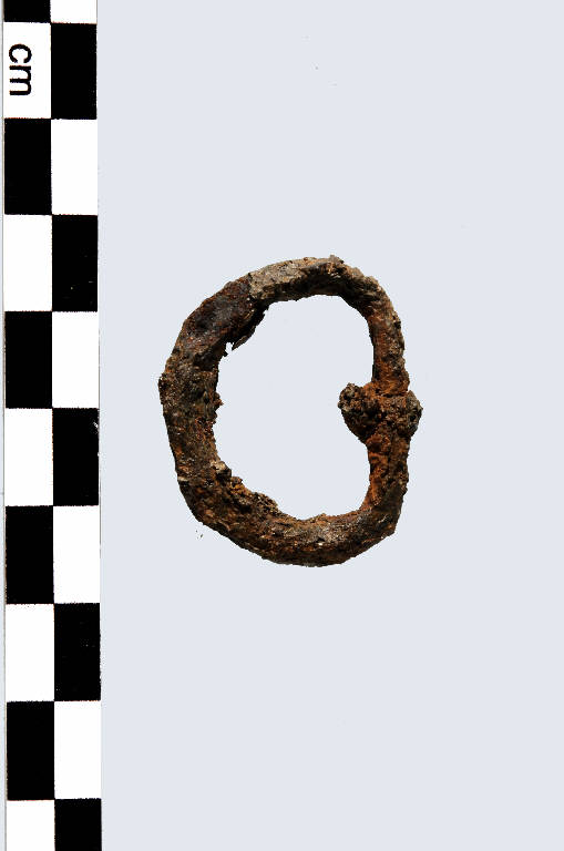 gancio di cintura o cinturone - periodo tardo-romano (secc. III/IV d.C.)