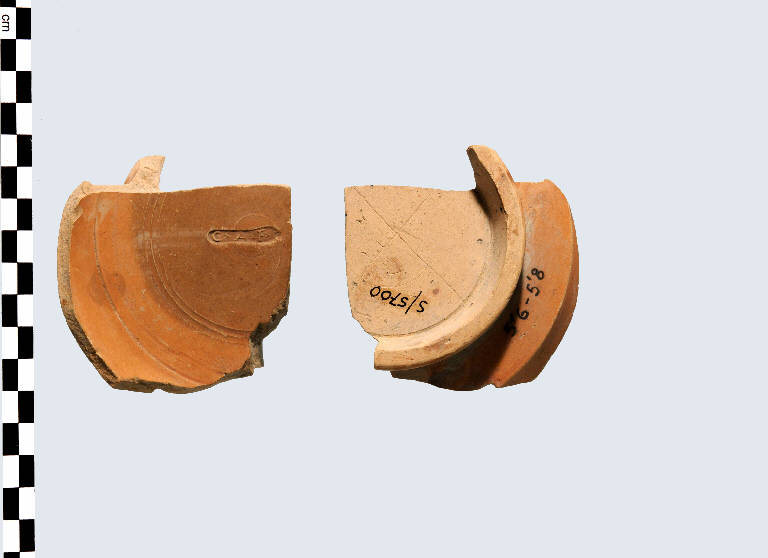 fondo di coppa, Dragendorff 31 variante di via Platina? - periodo romano (secc. I/II d.C.)