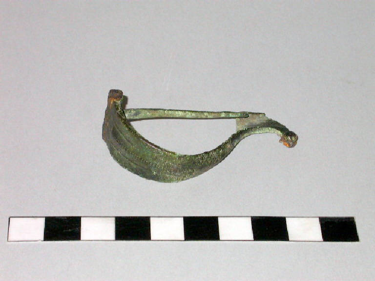 fibula ad arco, tipo Aucissa - cultura (prima metà I sec. d.C.)