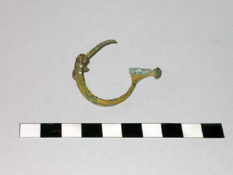 fibula ad arco, tipo Aucissa - cultura (I sec. d.C.)