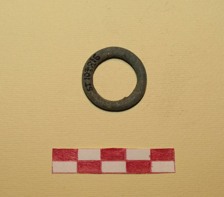 anello - cultura palafitticolo-terramaricola (secc. III a.C./ V d.C.)