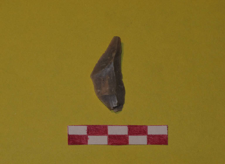 scheggia ritoccata - Gruppo del Vhò - cultura di Fiorano (sec. XLIII a.C.)