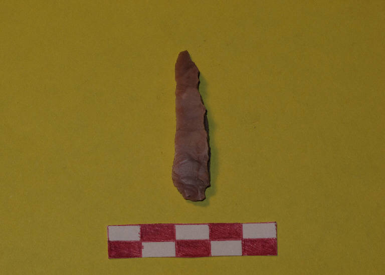 lama in selce - Gruppo del Vhò - cultura di Fiorano (sec. XLIII a.C.)