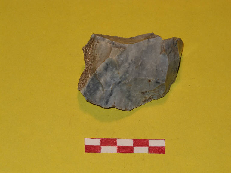 nucleo irregolare - Gruppo del Vhò - cultura di Fiorano (sec. XLIII a.C.)