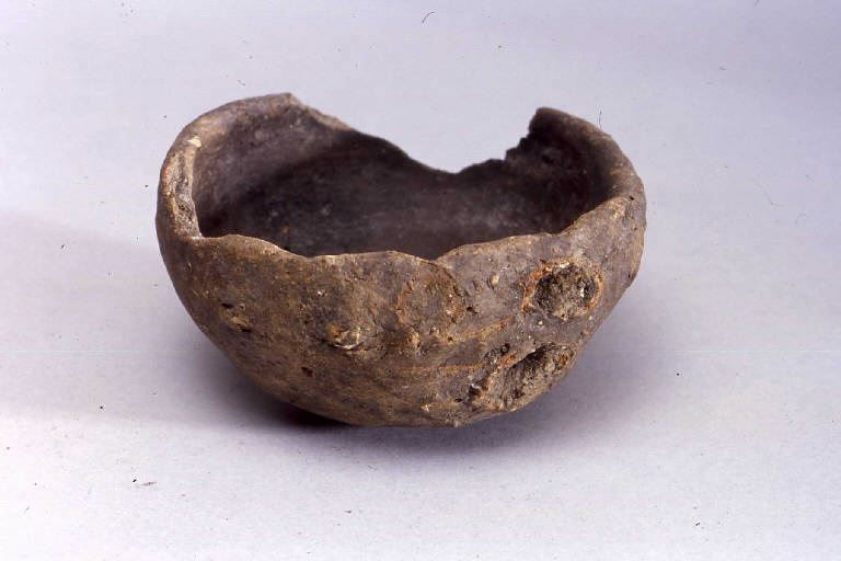 ciotolina - Cultura di Polada (Bronzo Antico Medio)