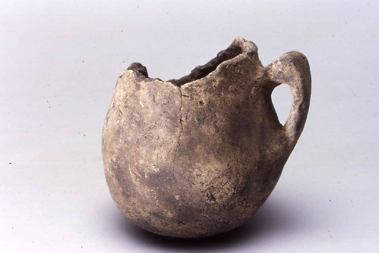 boccale - Cultura di Polada (Bronzo Antico Medio)