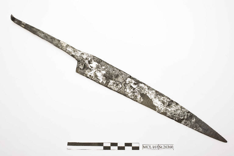 coltello - cultura La Tène D1 (prima metà sec. I a.C.)