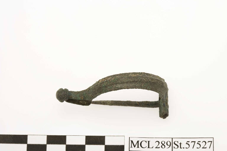 fibula, tipo Aucissa - periodo romano (sec. I d.C.)