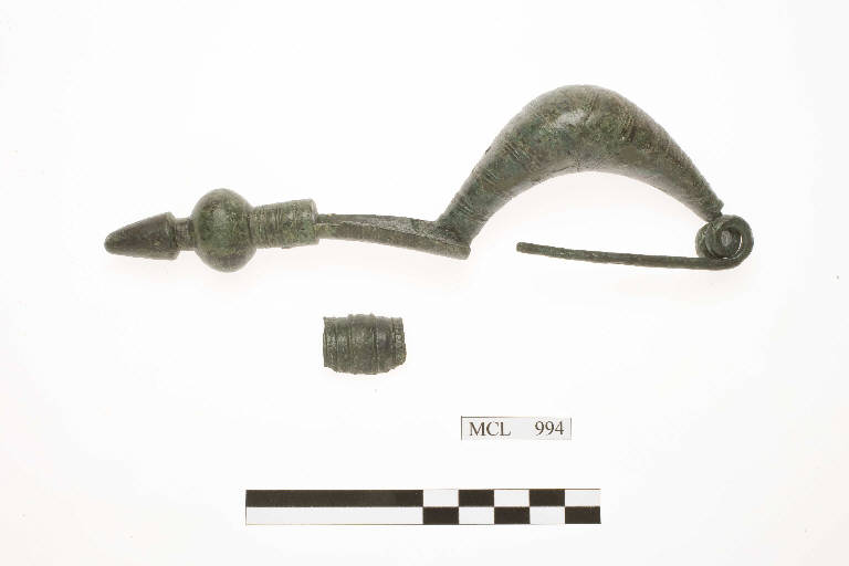 fibula a sanguisuga, tipo Lodigiano B - cultura di Golasecca (prima metà sec. IV a.C.)