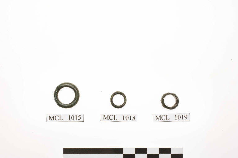anello - cultura di Golasecca (prima metà sec. IV a.C.)