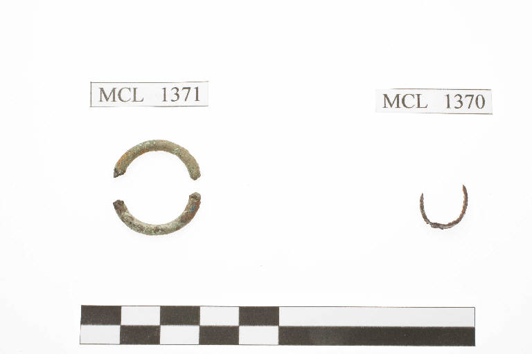 nastro di rame/ frammenti - età del Rame (mill. III a.C.)