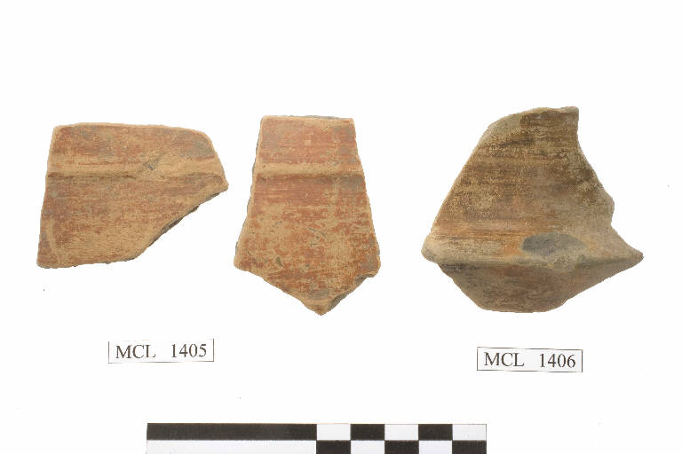 olla/ frammenti - cultura di Golasecca (seconda metà sec. VI a.C.)