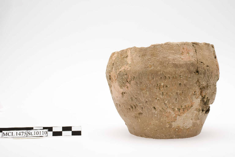 vasetto troncoconico - cultura La Tène D2 (seconda metà sec. I a.C.)