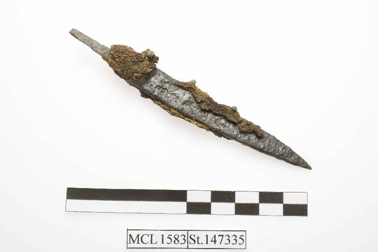 coltello - periodo altomedievale (secondo quarto sec. VII d.C.)