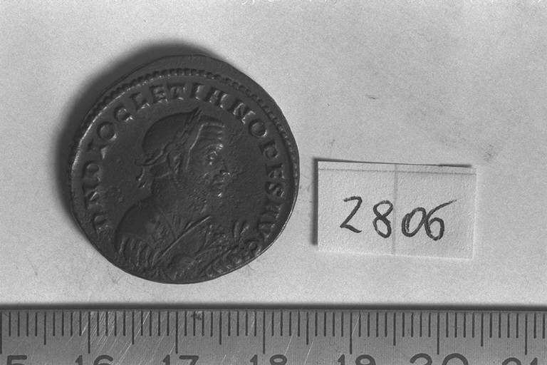 follis - età imperiale romana (sec. IV d.C.)