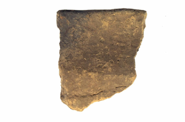 orlo di scodellone - Facies nord-occidentale del Bronzo Medio e Recente (Bronzo Medio-Recente)