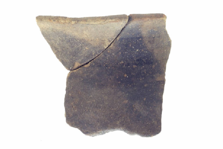 vaso ovoidale/forma parzialmente ricostruibile - Facies nord-occidentale del Bronzo Medio e Recente (Bronzo Recente)