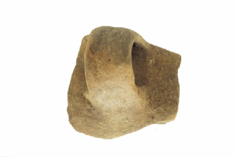 tazza monoansata/forma parzialmente ricostruibile - Facies nord-occidentale del Bronzo Medio e Recente (Bronzo Medio-Recente)