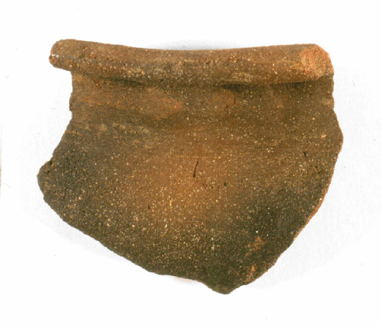 olla globulare/forma parzialmente ricostruibile - cultura ligure (Media Età del Ferro)