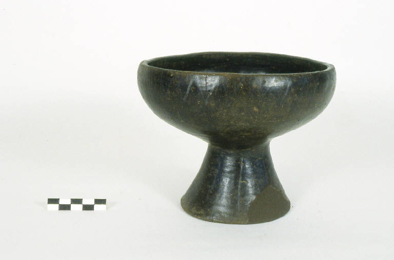 coppa - prima età del ferro (G I C) (sec. VII a.C.)