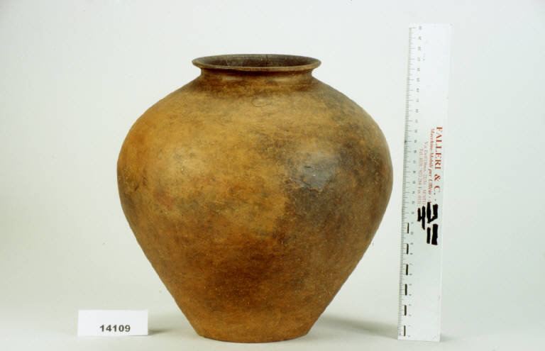 urna ovoidale - prima età del ferro (G II B) (prima metà sec. VI a.C.)
