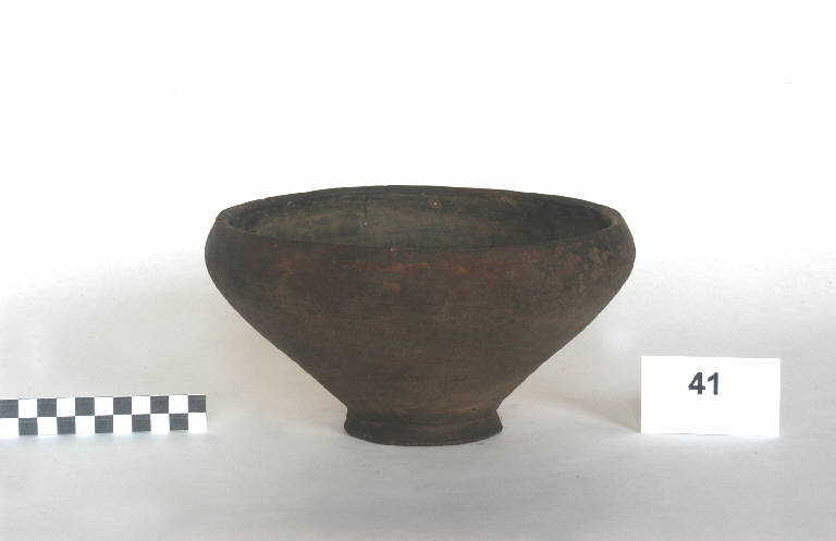 ciotola - cultura golasecchiana (prima età del Ferro)