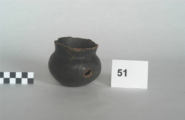 bicchiere a campana - cultura golasecchiana (prima età del Ferro)