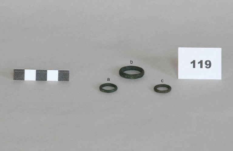 anelli - cultura golasecchiana (prima età del Ferro)