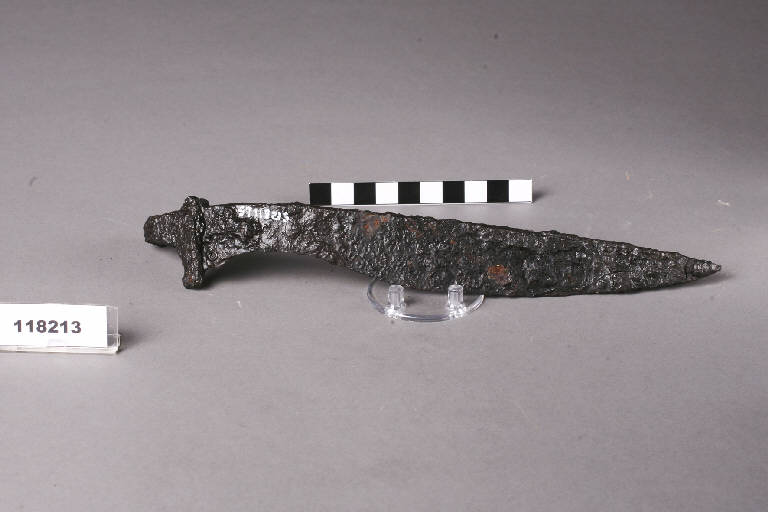 coltello - cultura golasecchiana (prima età del Ferro)