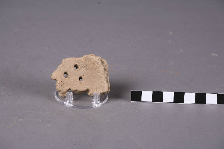 vasellame / frammento - cultura golasecchiana (prima età del Ferro)
