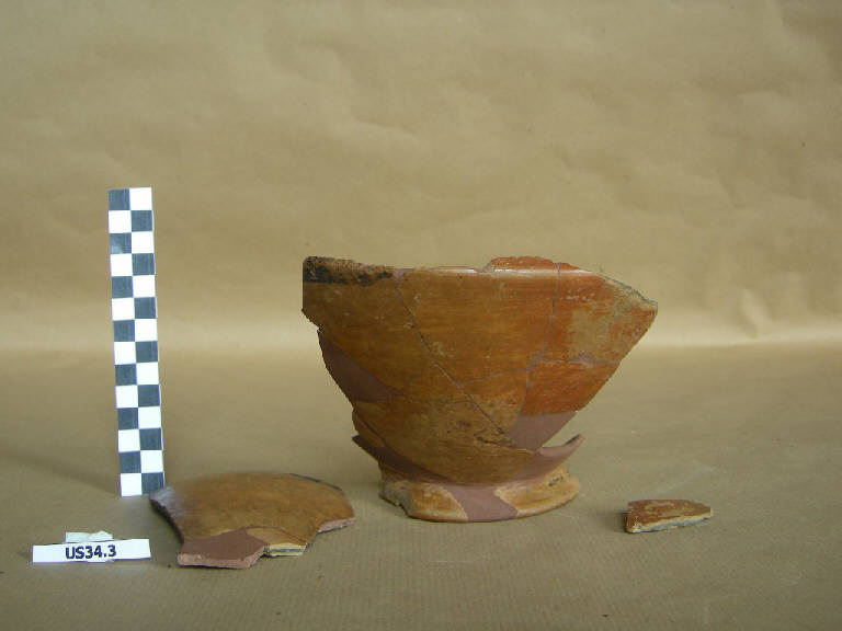 vasca troncoconica/ frammento - cultura di Golasecca (sec. VI a.C.)