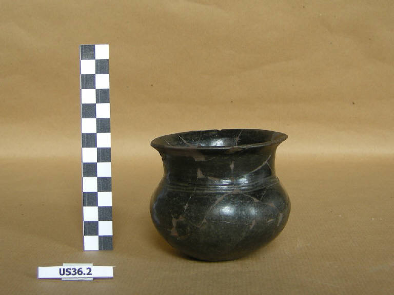 bicchiere globulare - cultura di Golasecca (sec. VI a.C.)