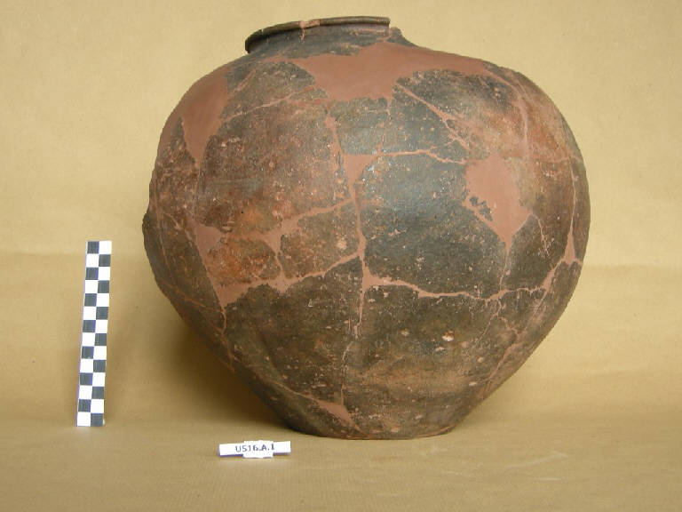 urna globulare - cultura di Golasecca (fine/inizio secc. VI/ V a.C.)