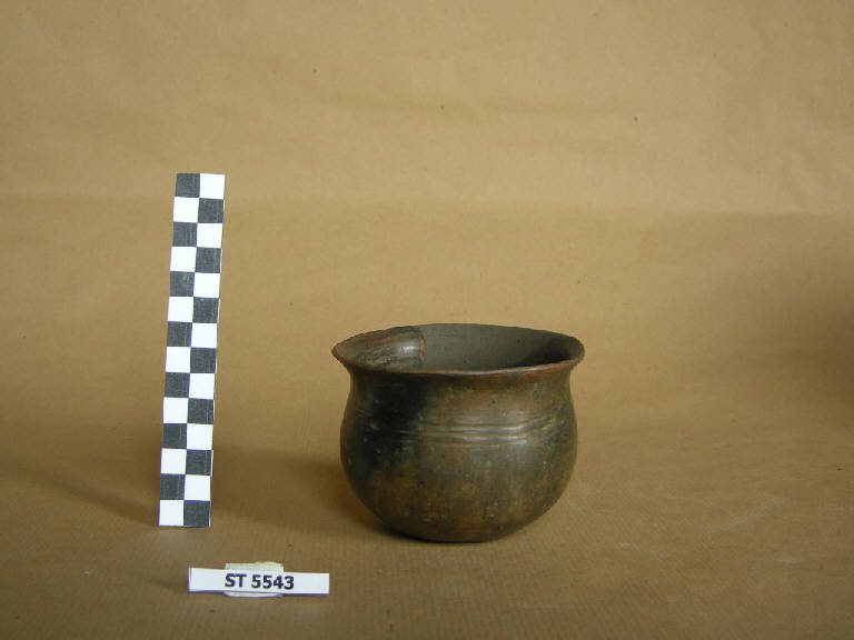 bicchiere globulare - cultura di Golasecca (sec. VII a.C.)