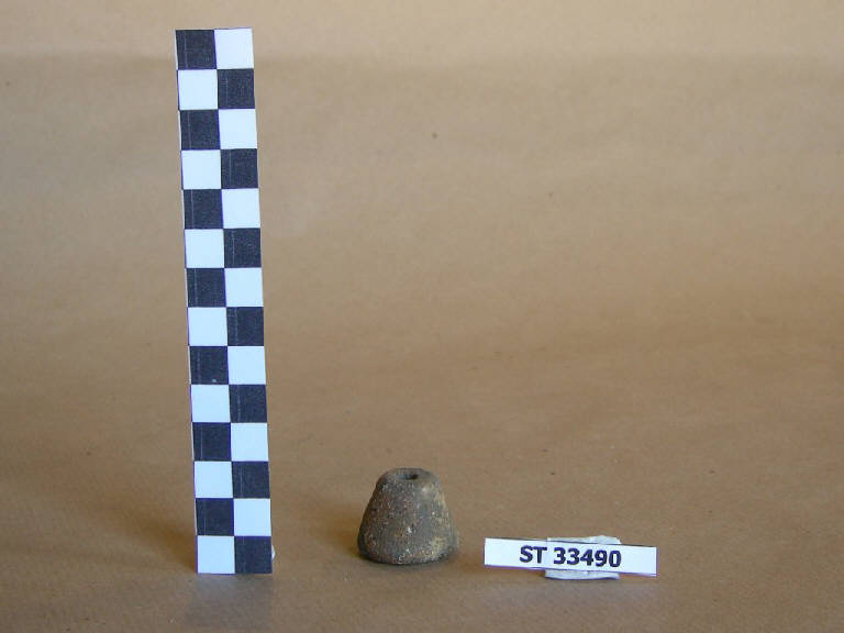fuseruola troncoconica - cultura di Golasecca (fine/inizio secc. IX/ VIII a.C.)
