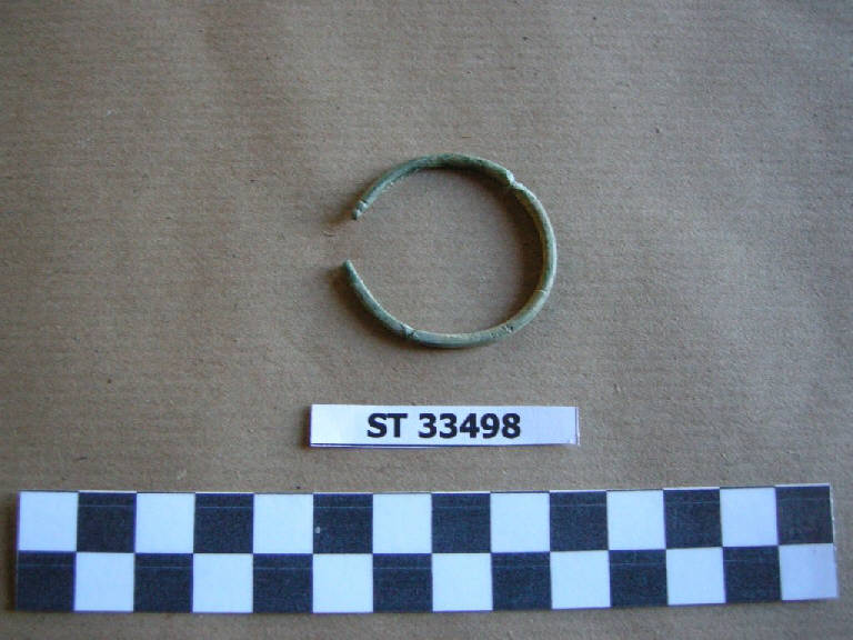 anello a capi aperti e accostati - cultura di Golasecca (sec. VI a.C.)