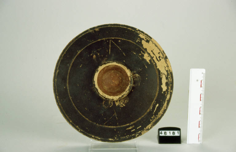 patera, Lamboglia 6, ceramica campana B - fase La Tène D 2 (sec. I a.C.)