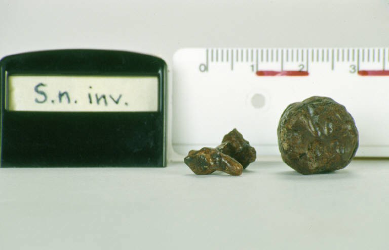elementi in ferro - produzione longobarda (prima metà sec. VII d.C.)