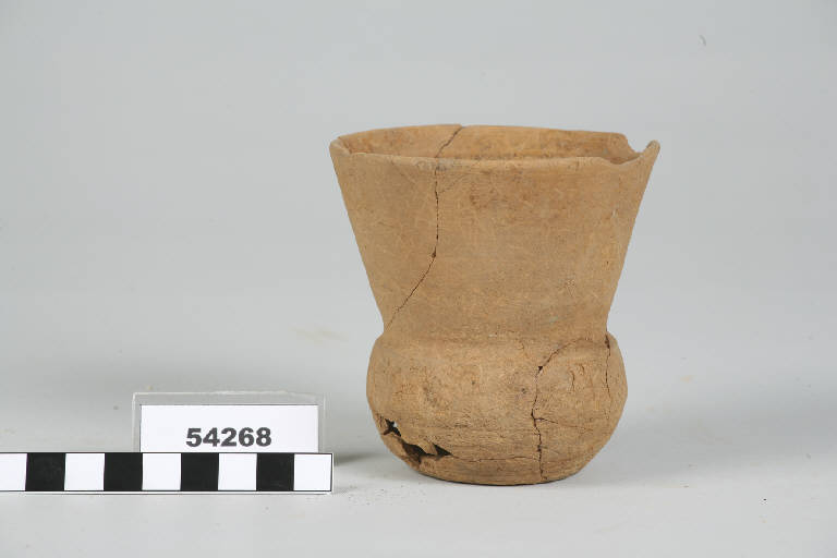 bicchiere globulare - periodo romano imperiale (prima metà sec. I d.C)