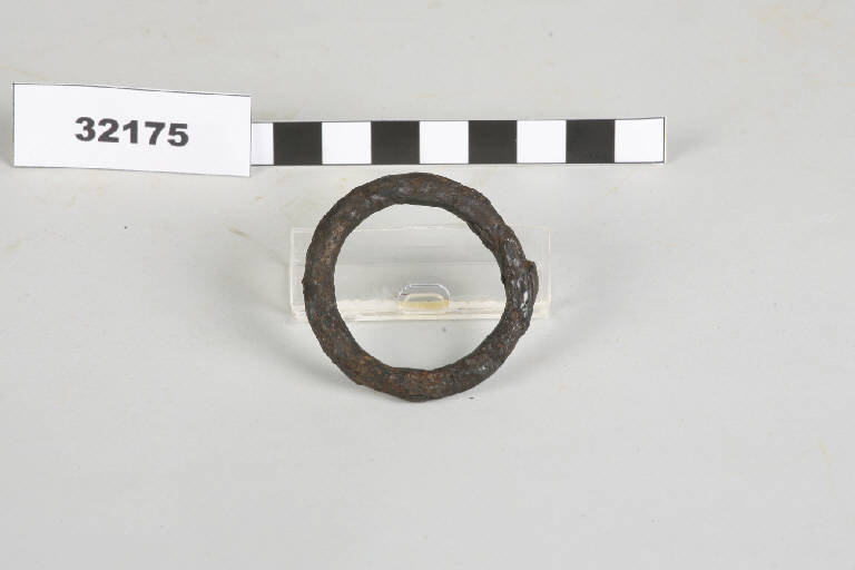 anello - periodo romano imperiale (inizio sec. III d.C.)