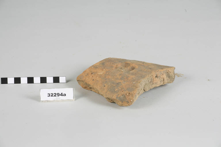 coppo / frammento - periodo romano imperiale (sec. II d.C)