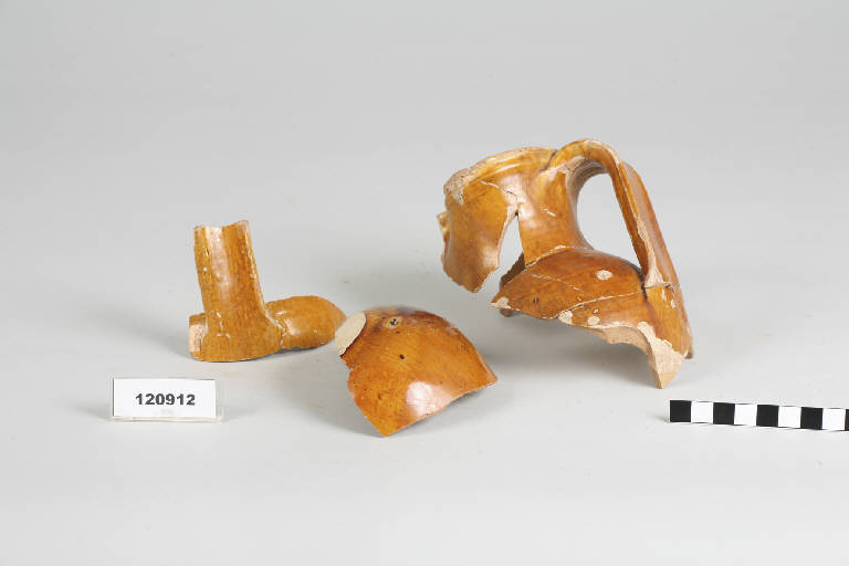 boccale / frammenti - età rinascimentale (fine sec. XV d.C.)