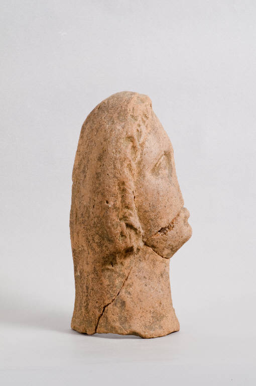 testa femminile (sec. III a.C.)