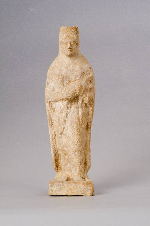statuetta femminile (metà sec. V a.C.)