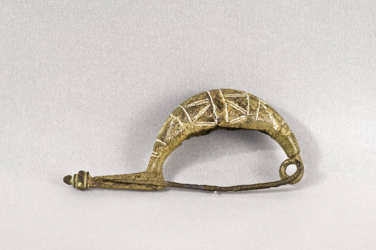 fibula a navicella (sec. VII a.C.)