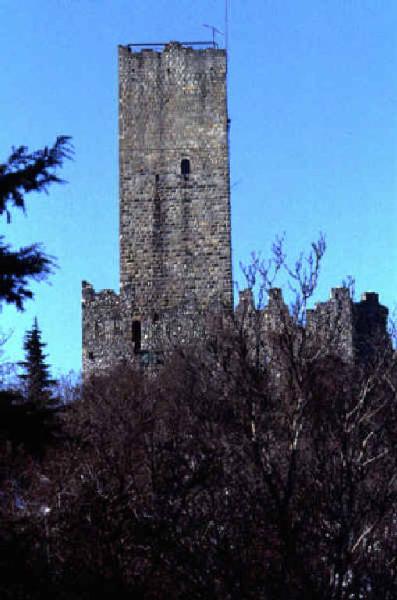 Castel Baradello (avanzi)