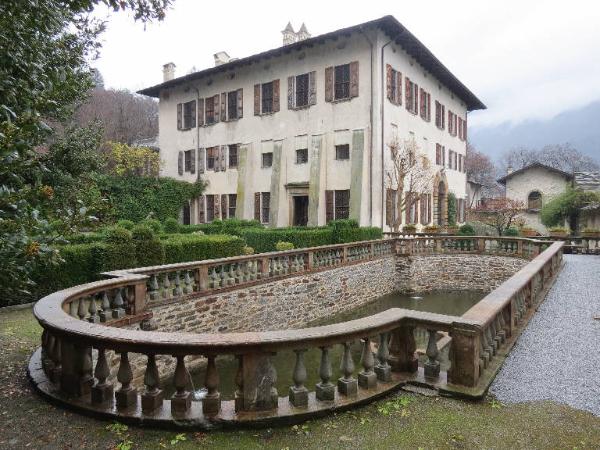 Palazzo Vertemate Franchi